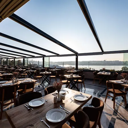 Bvs Bosphorus Pera 4*