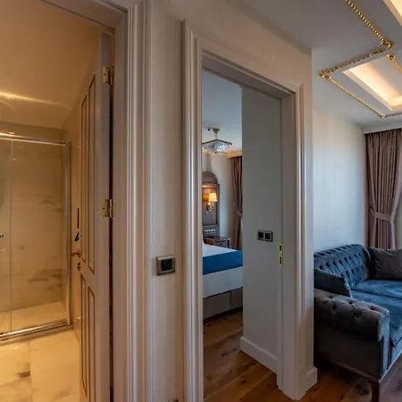 Bvs Bosphorus Pera 4*