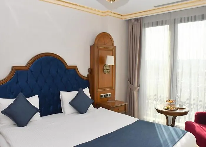 Bvs Bosphorus Pera 4*